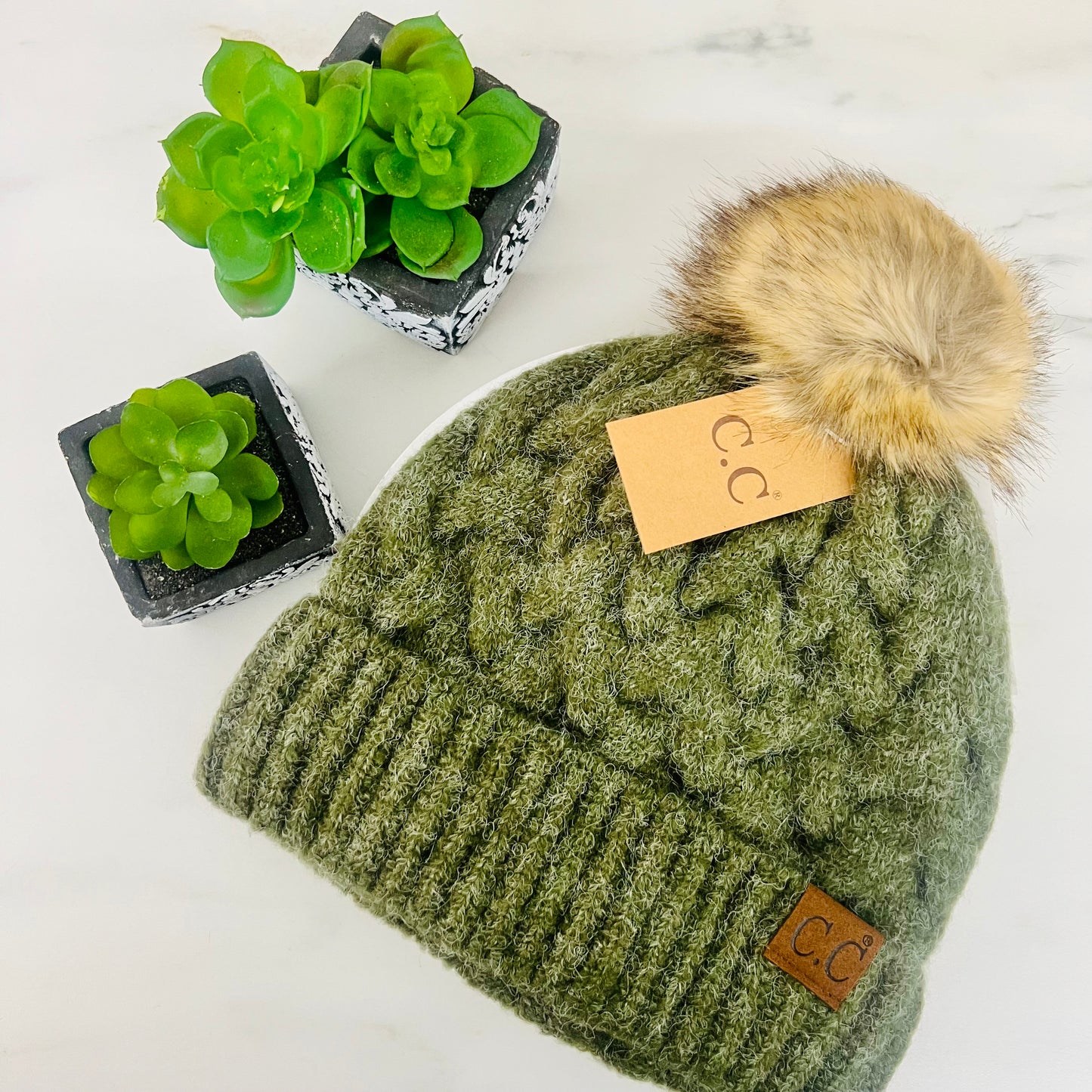 Chunky Braided Cable Knit Fur Pom C.C Beanie HAT7384
