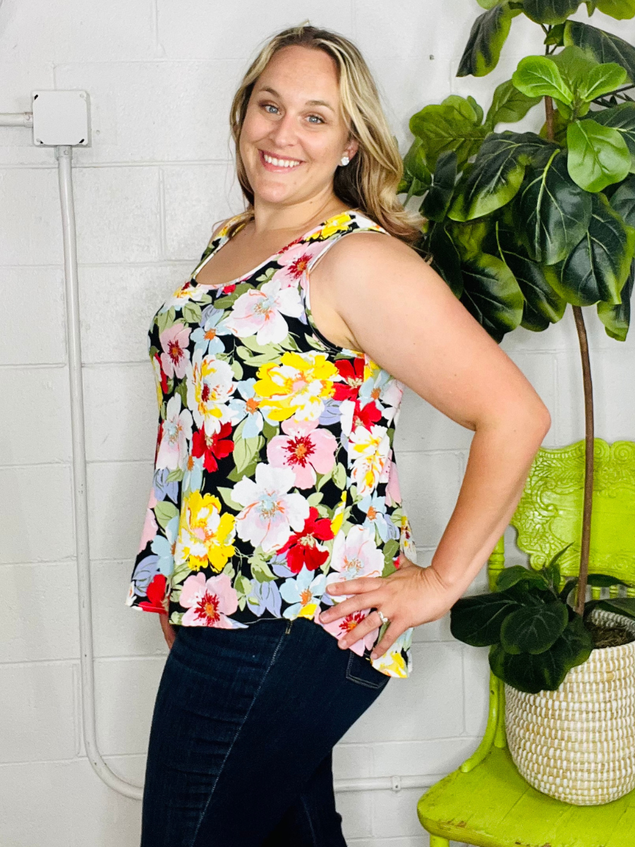 Makin' a Statement Tank - Holden Hearts