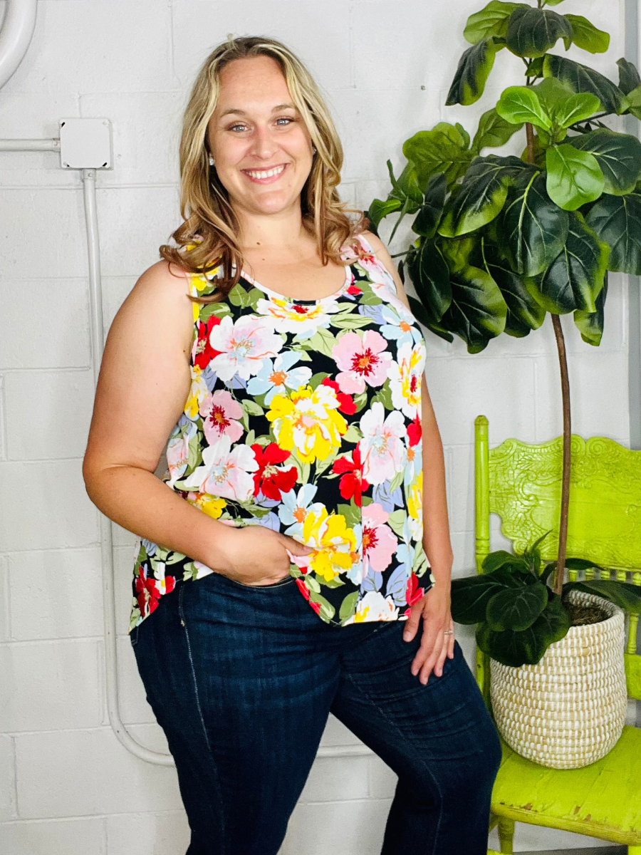 Makin' a Statement Tank - Holden Hearts