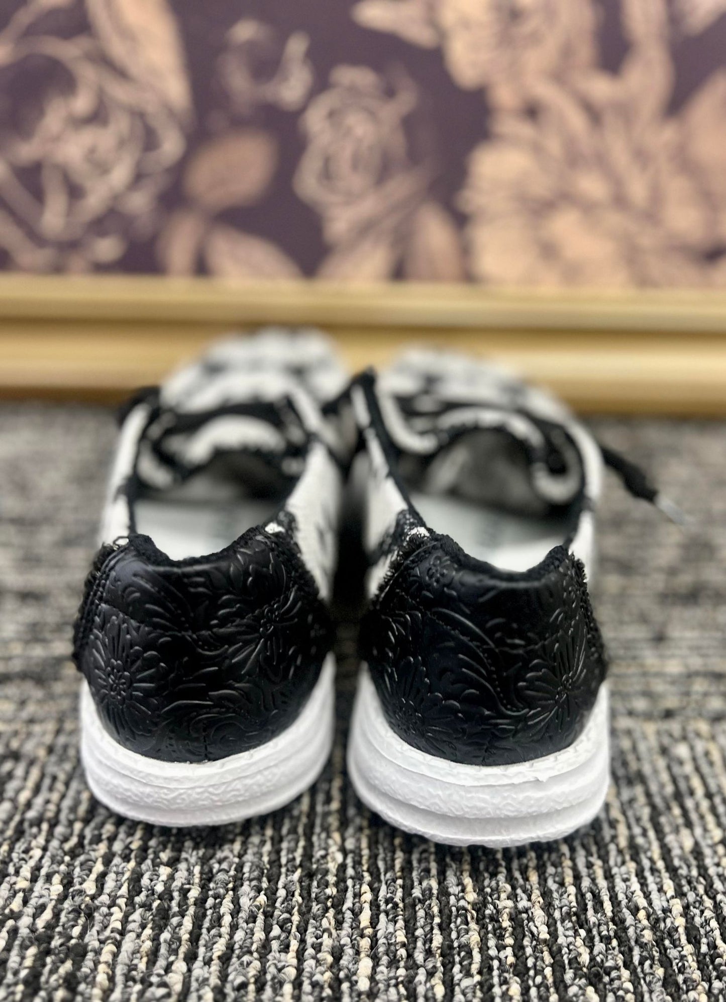 Summer - Women's Slip on Sneaker - Holden Hearts