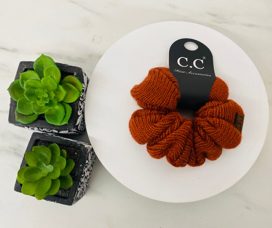 C.C Knit Scrunchie