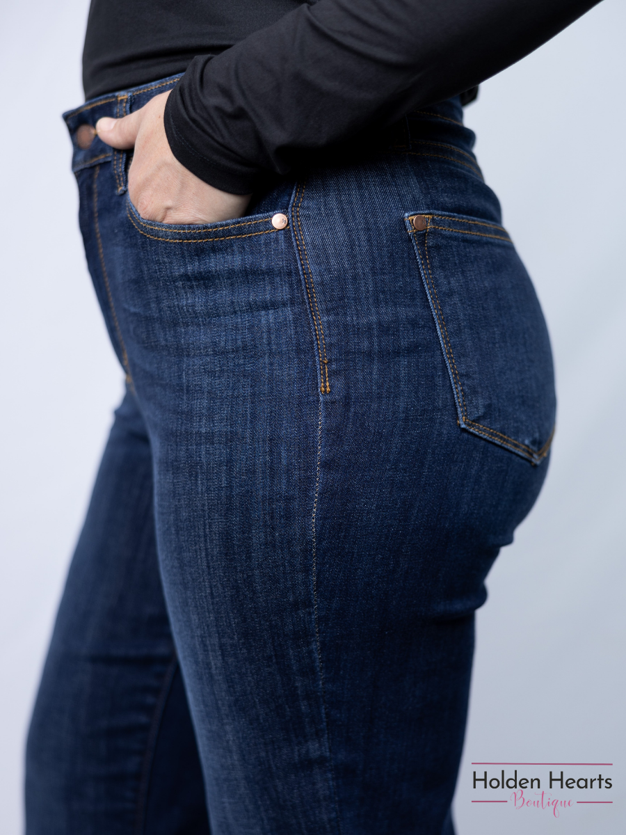 Ol' Faitihful Straight Leg Jeans - Holden Hearts