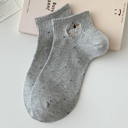WOMAN DOG POLKA DOT ANKLE THROWBACK SOCKS | 40S02070