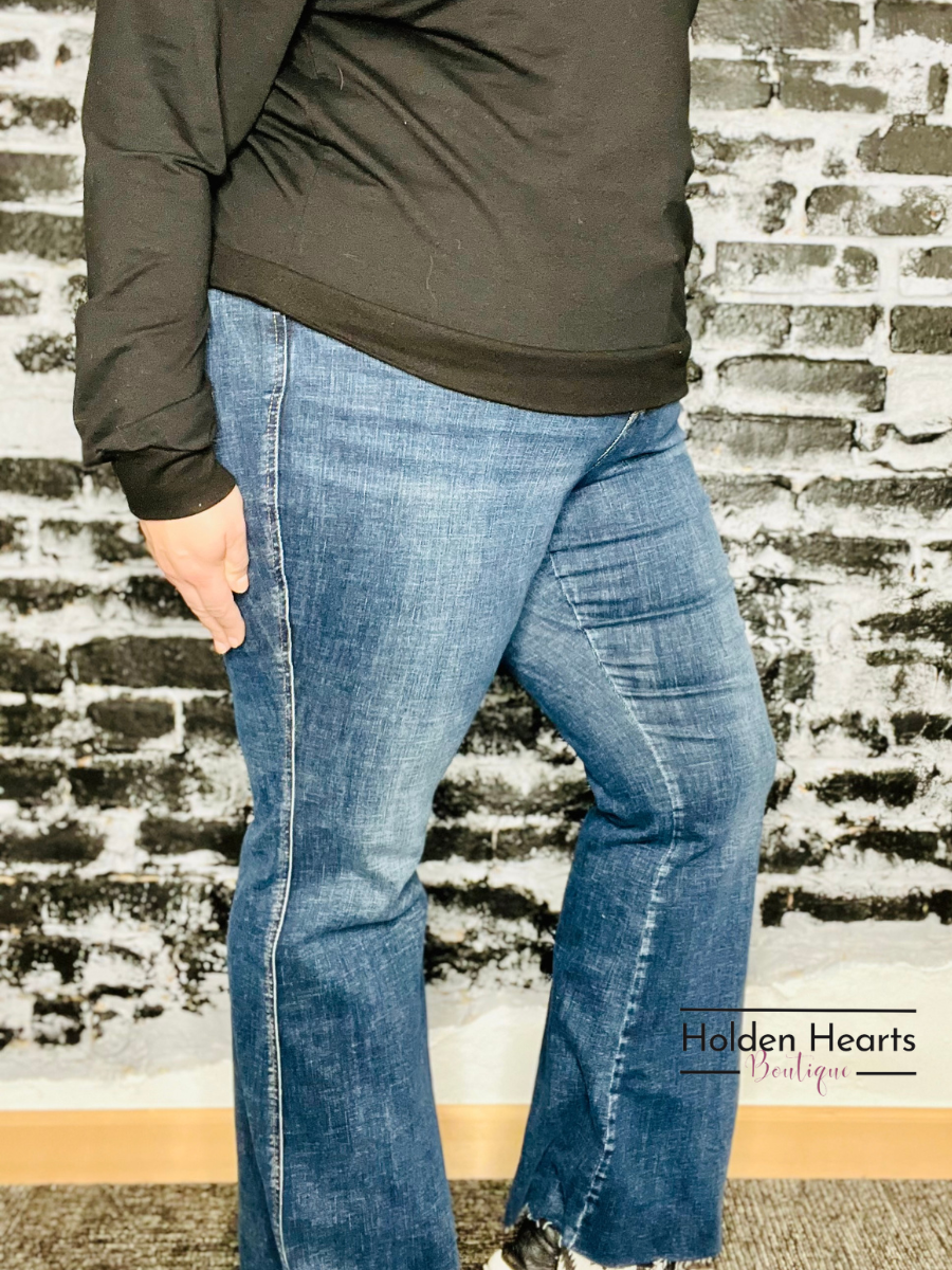 Life Shield Tummy Control Flares - Holden Hearts