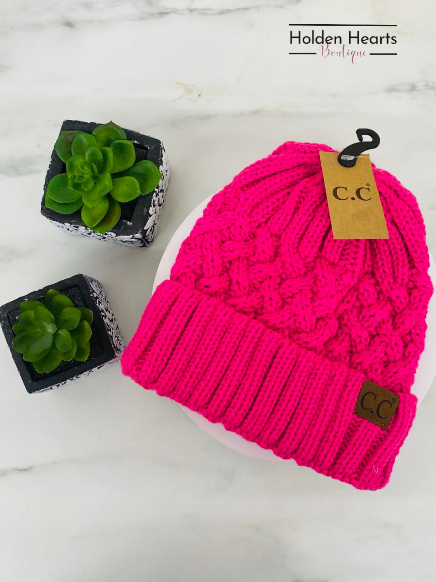 Classic Knit Beanie - Holden Hearts