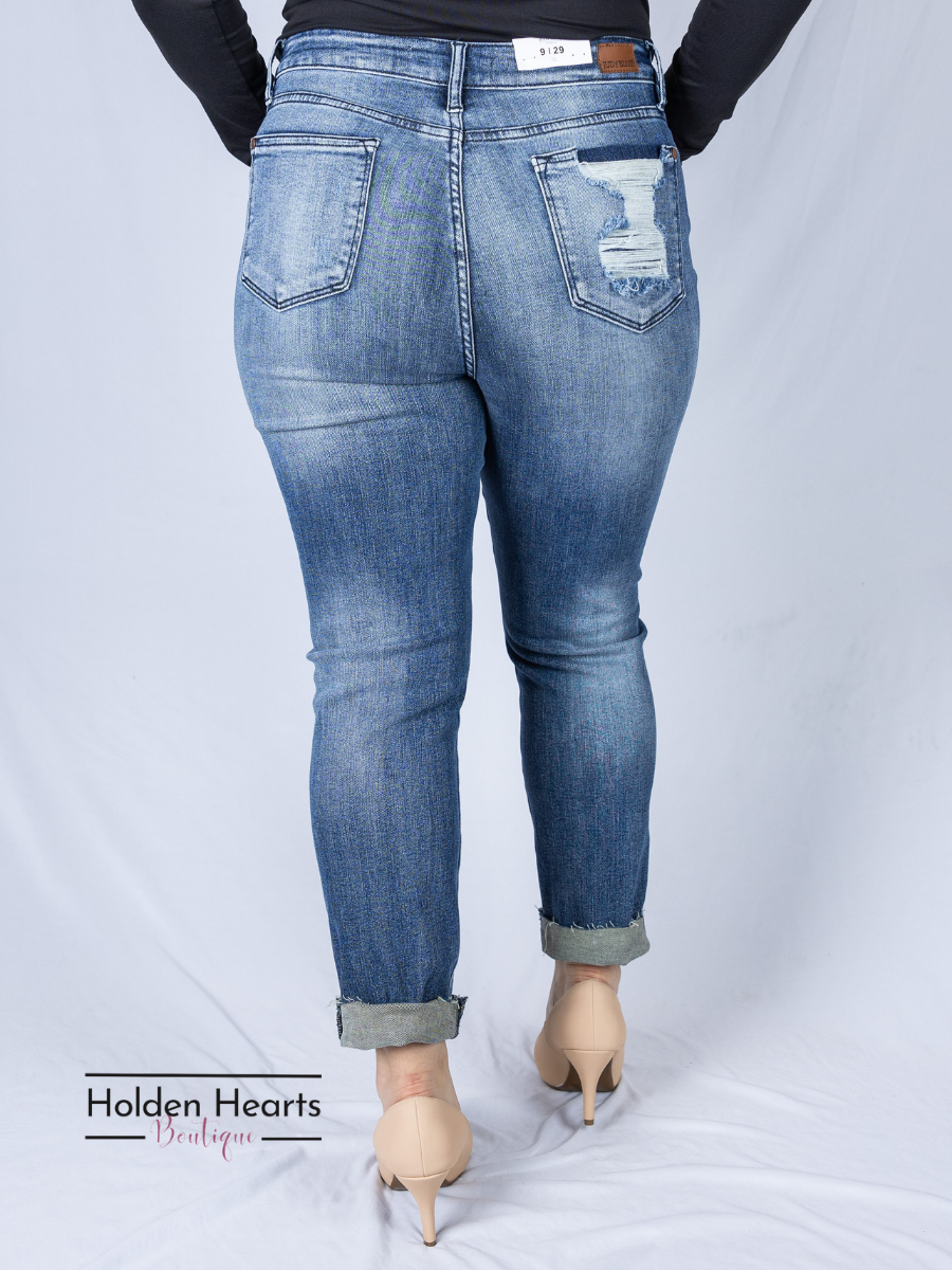Party in the Back Cropped Jeans - Holden Hearts