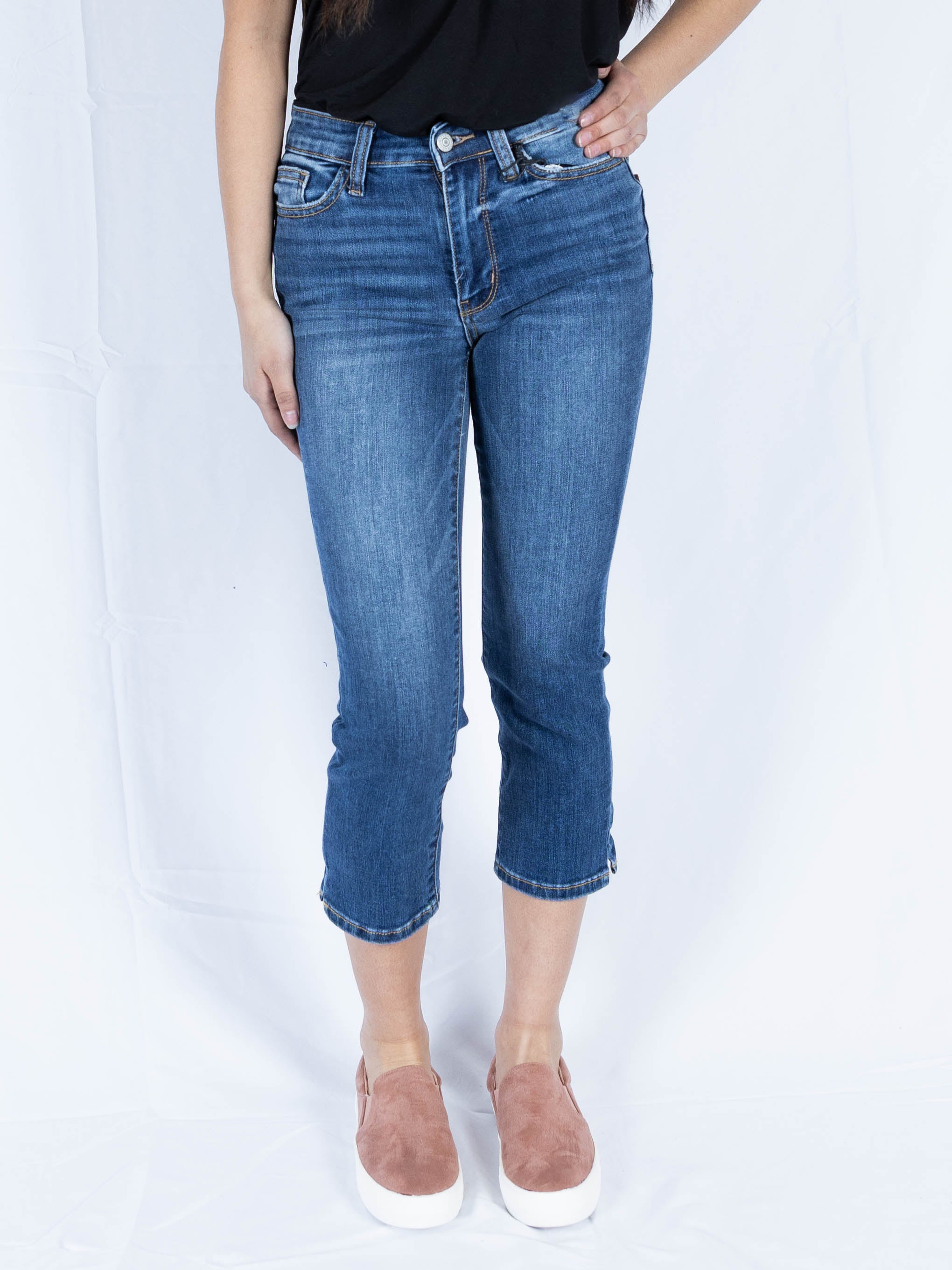 Summer Fun Capris - Holden Hearts