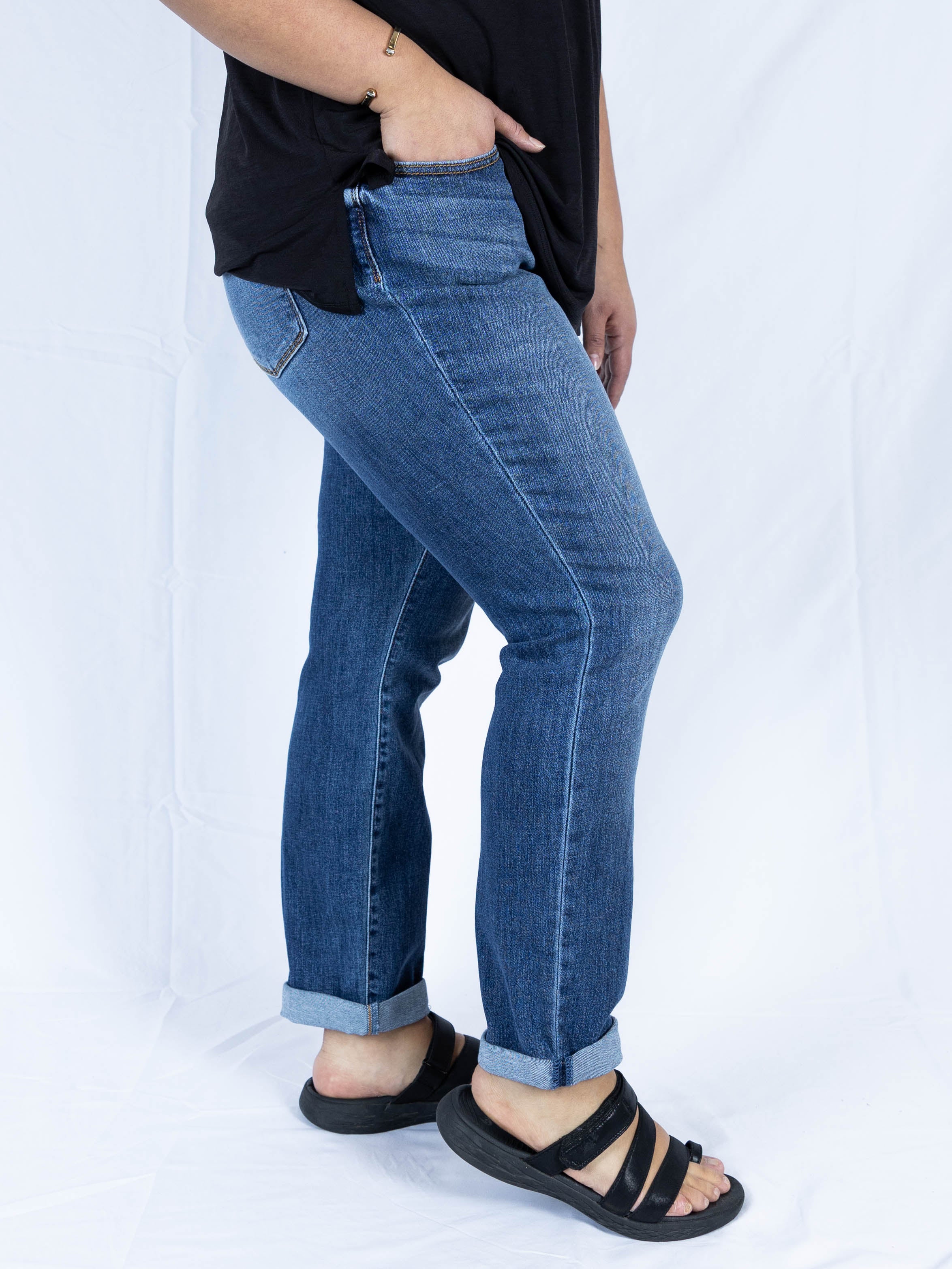 Cutie Comfort Judy Blue Boyfriend Jeans - Holden Hearts