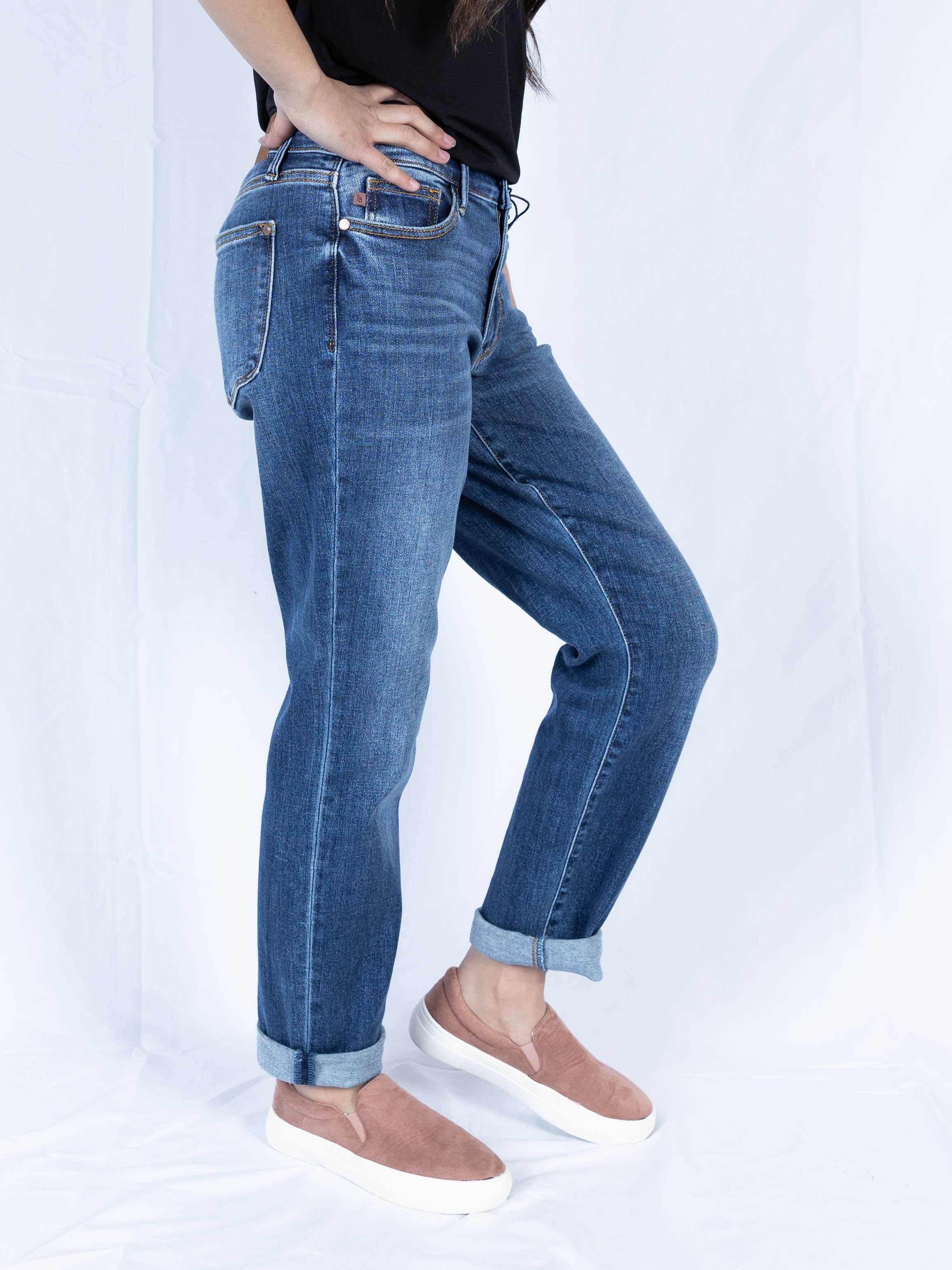 Cutie Comfort Judy Blue Boyfriend Jeans - Holden Hearts