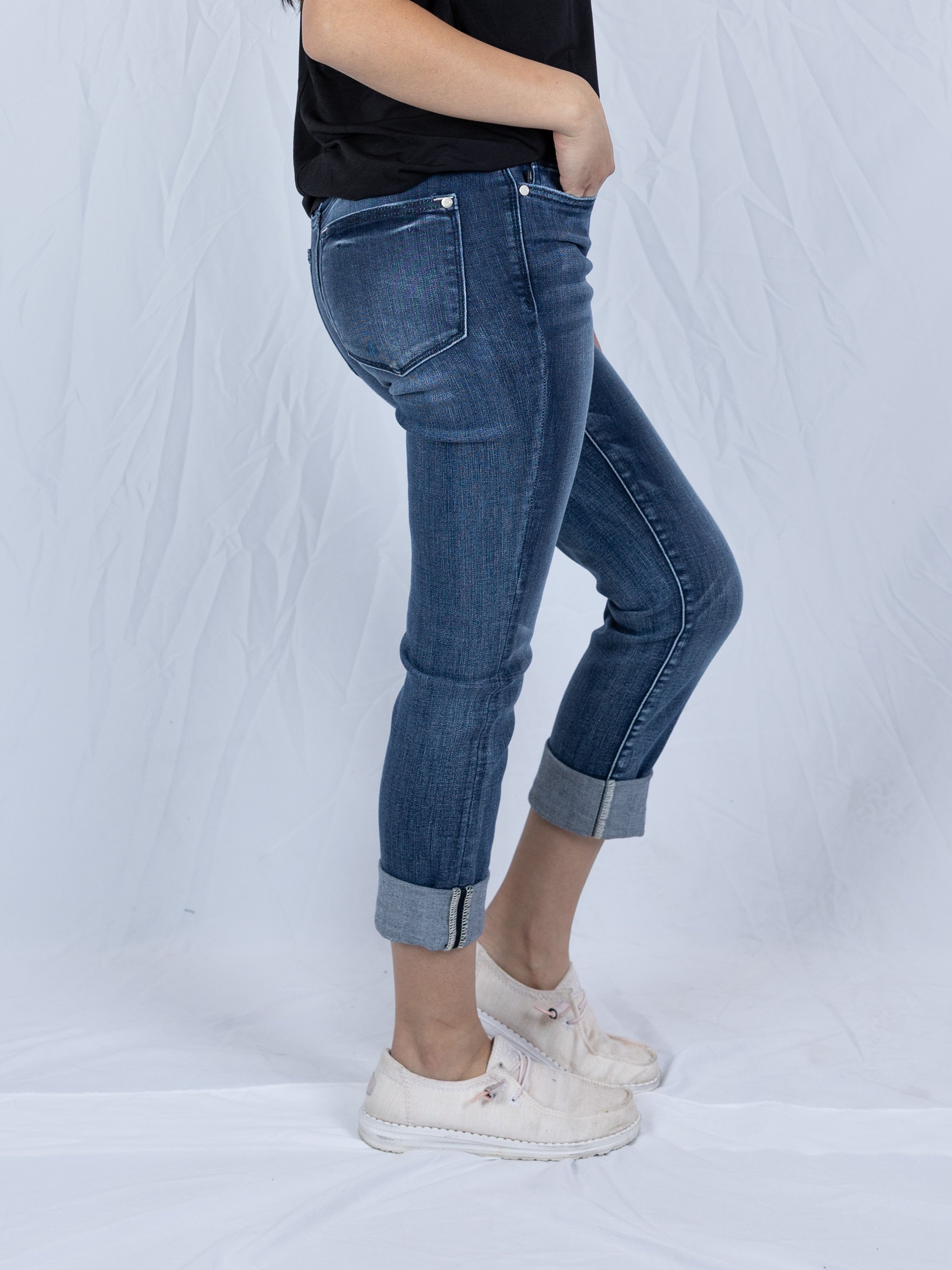 Cuffed Casual Judy Blue Jeans - Holden Hearts