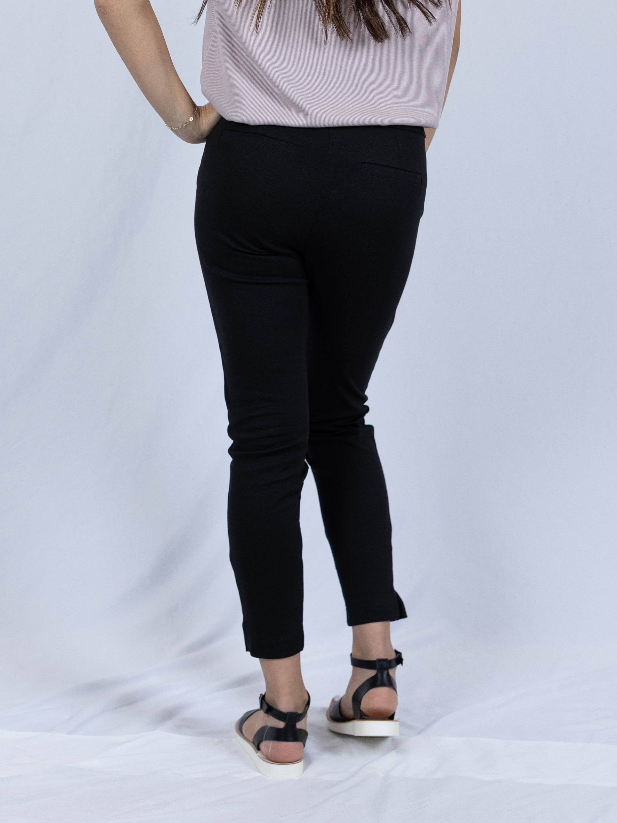 Magic Skinny Cropped Pants