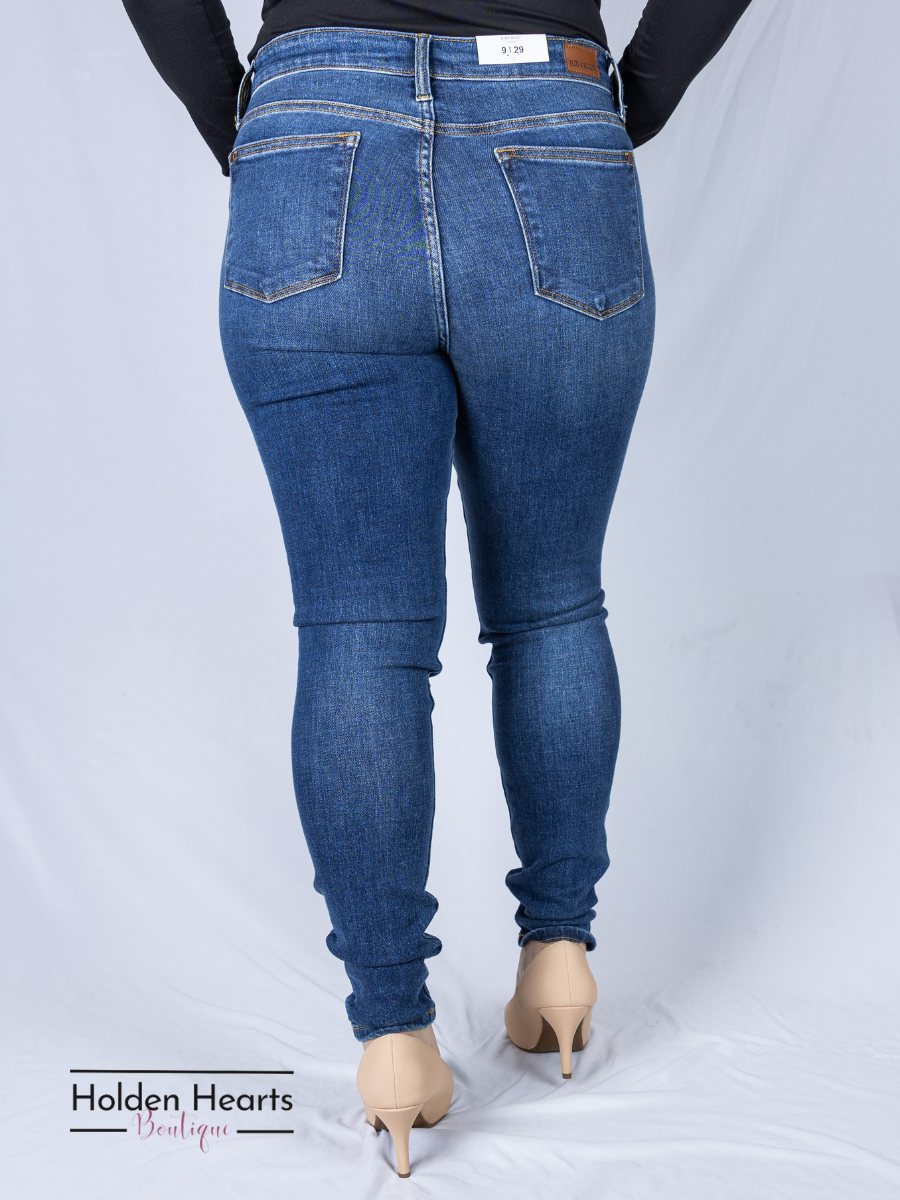 All in the Details Mid Rise Skinny Jeans - Holden Hearts