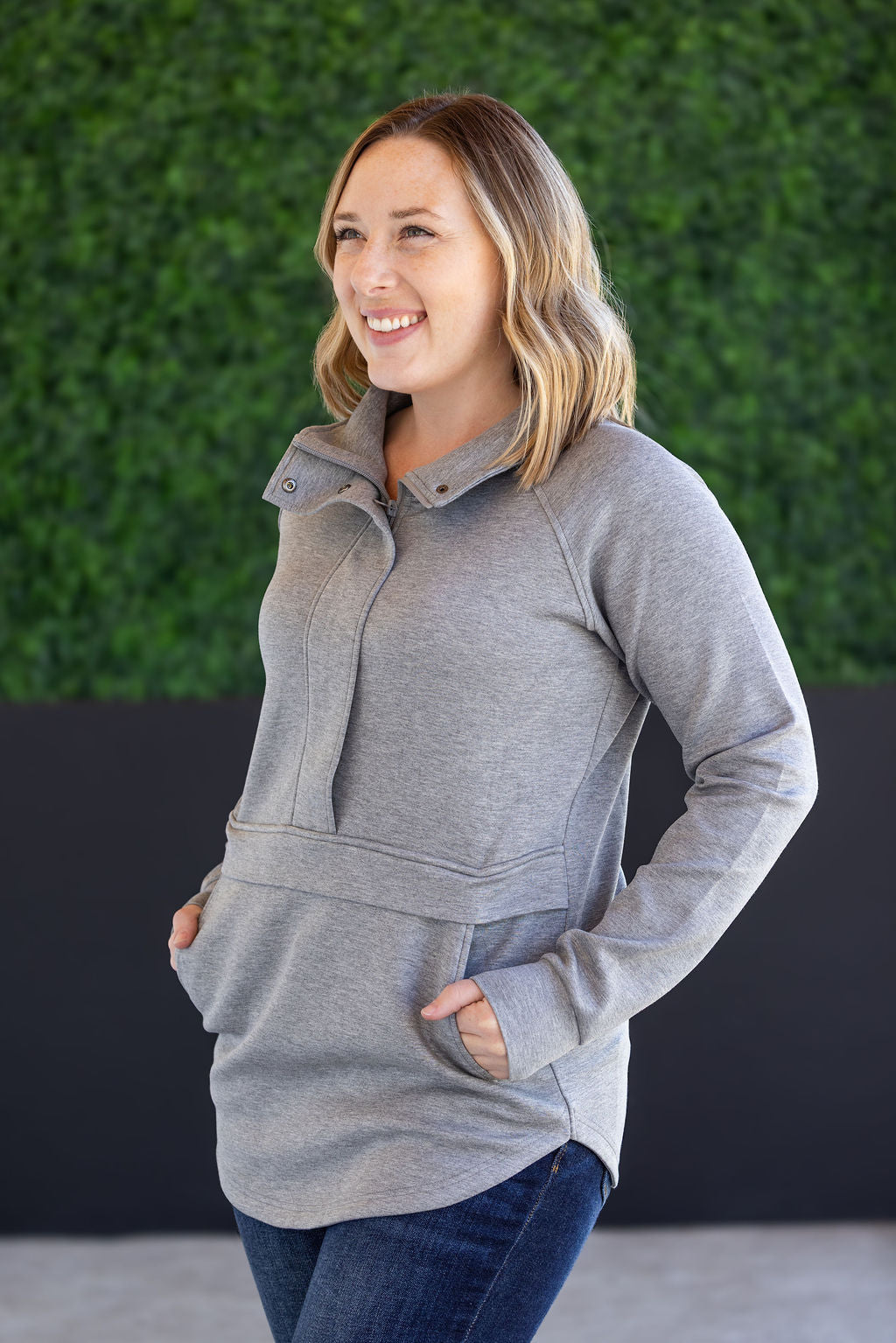 IN STOCK Mia Scuba Halfzip - Grey FINAL SALE