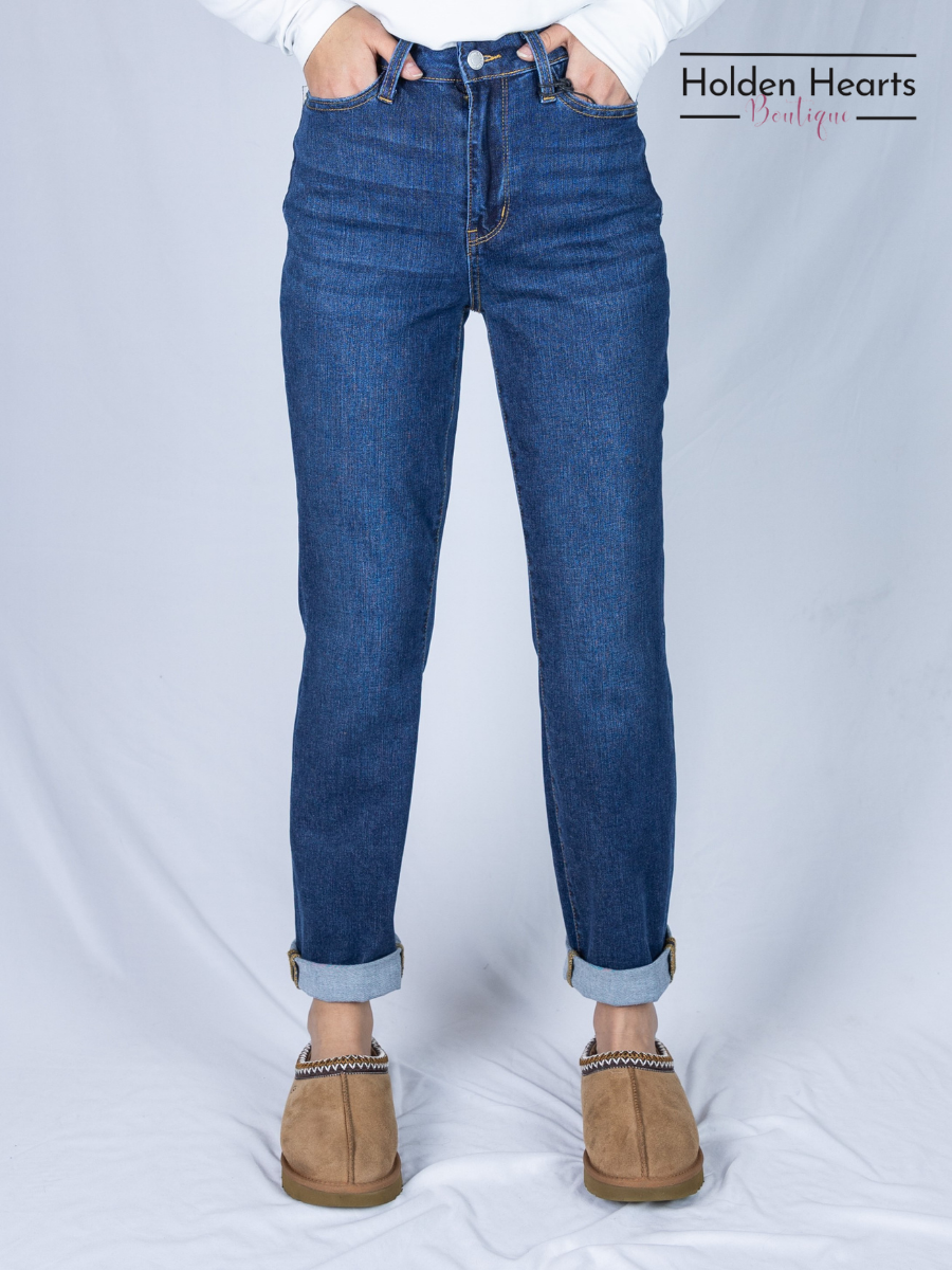 Can't Go Wrong Boyfriend Fit Judy Blue Jeans - Holden Hearts