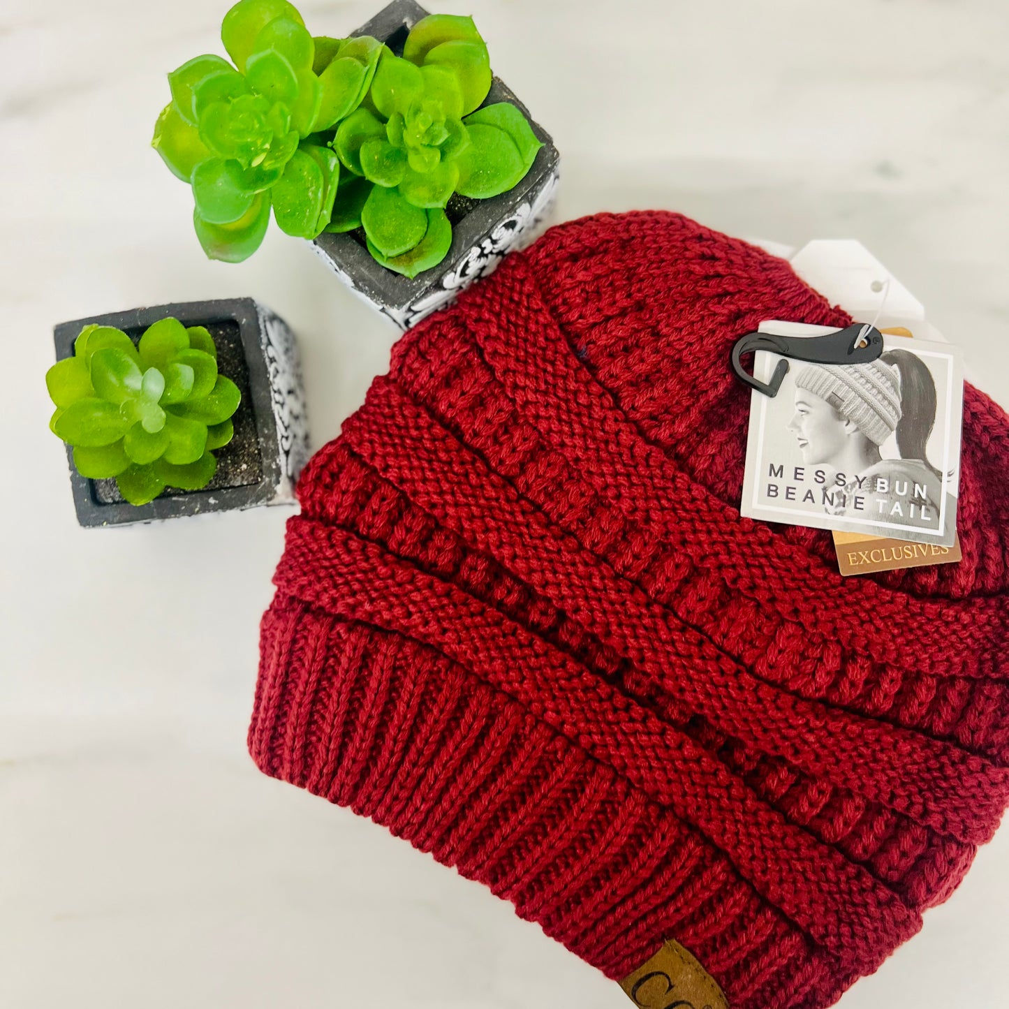 Solid Classic CC Beanie Tail MB20A