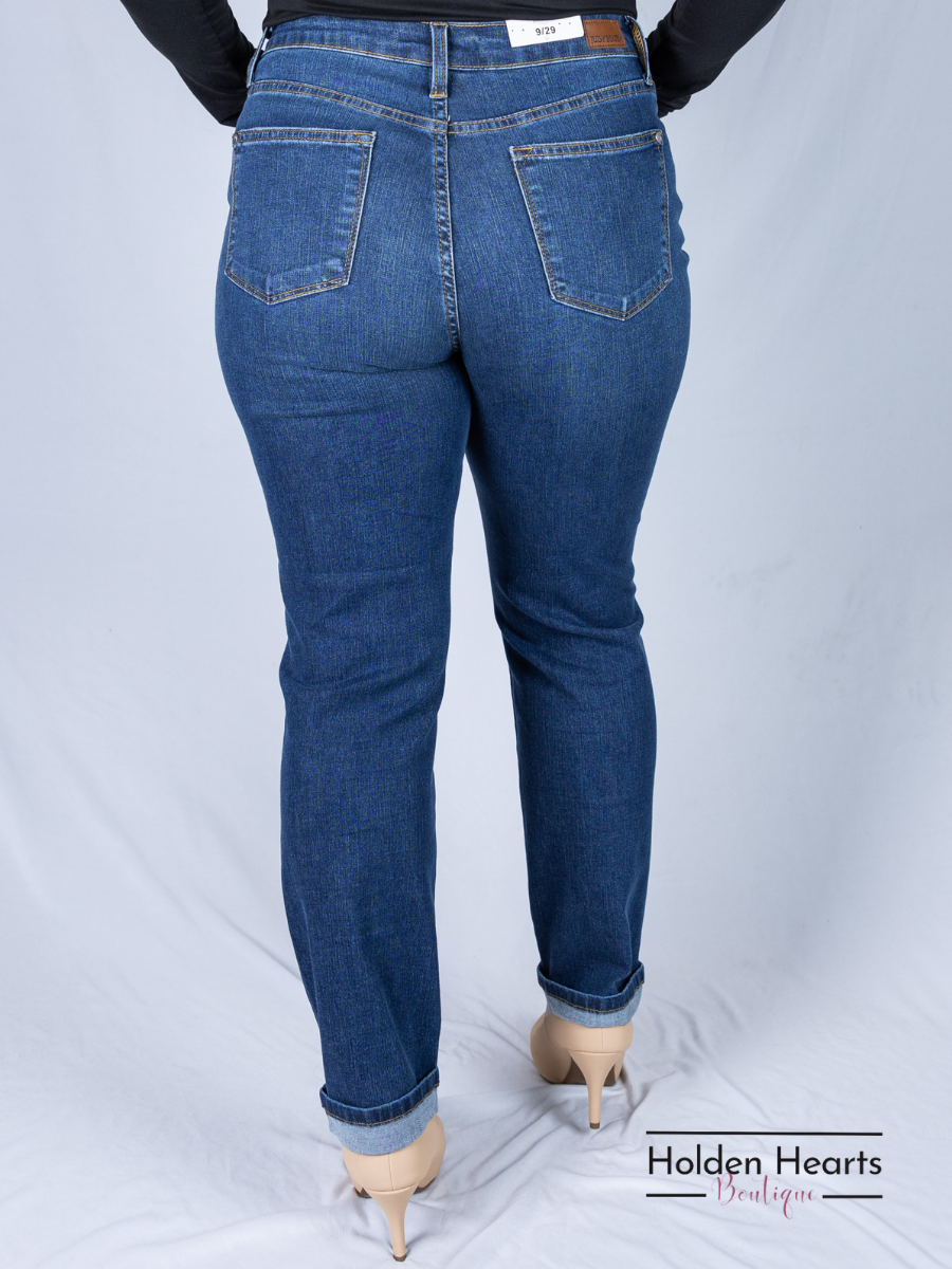 Can't Go Wrong Boyfriend Fit Judy Blue Jeans - Holden Hearts
