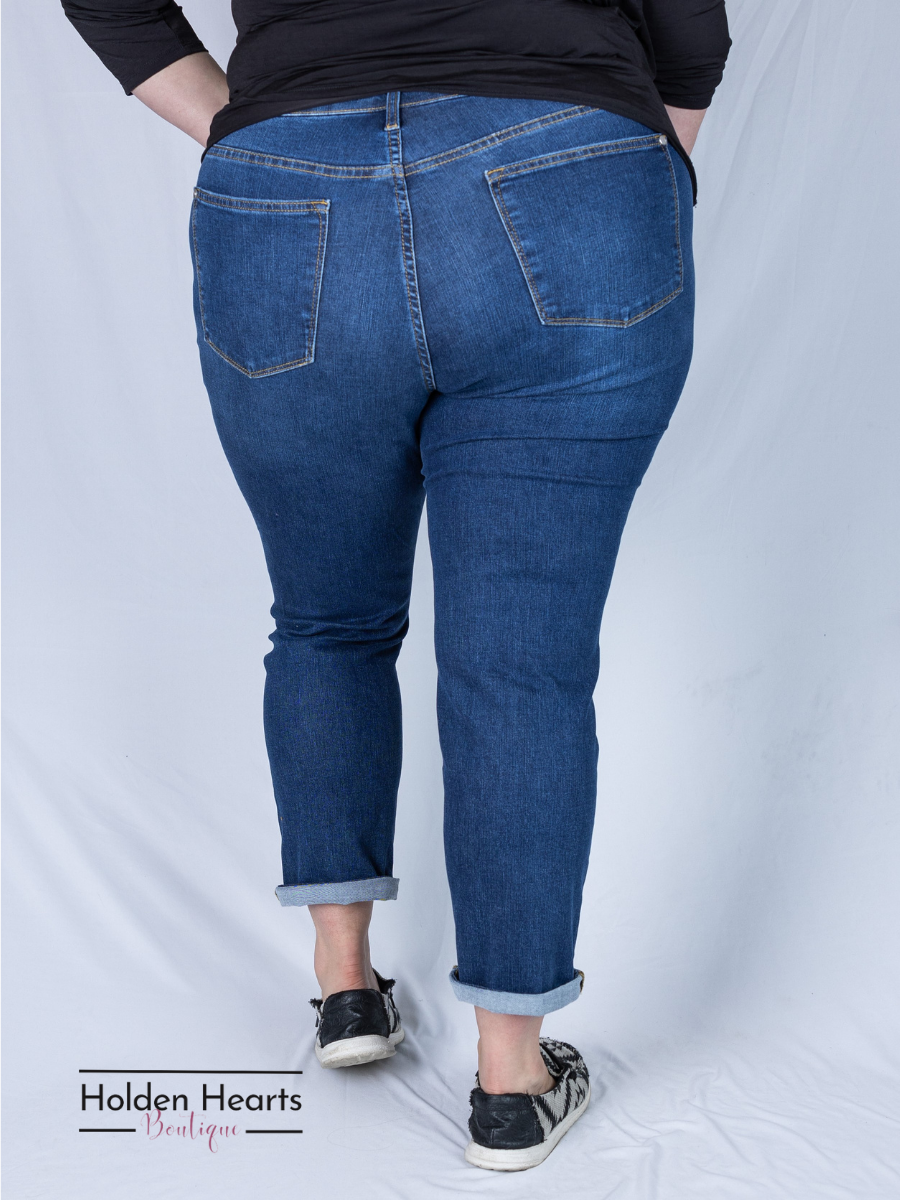 Can't Go Wrong Boyfriend Fit Judy Blue Jeans - Holden Hearts