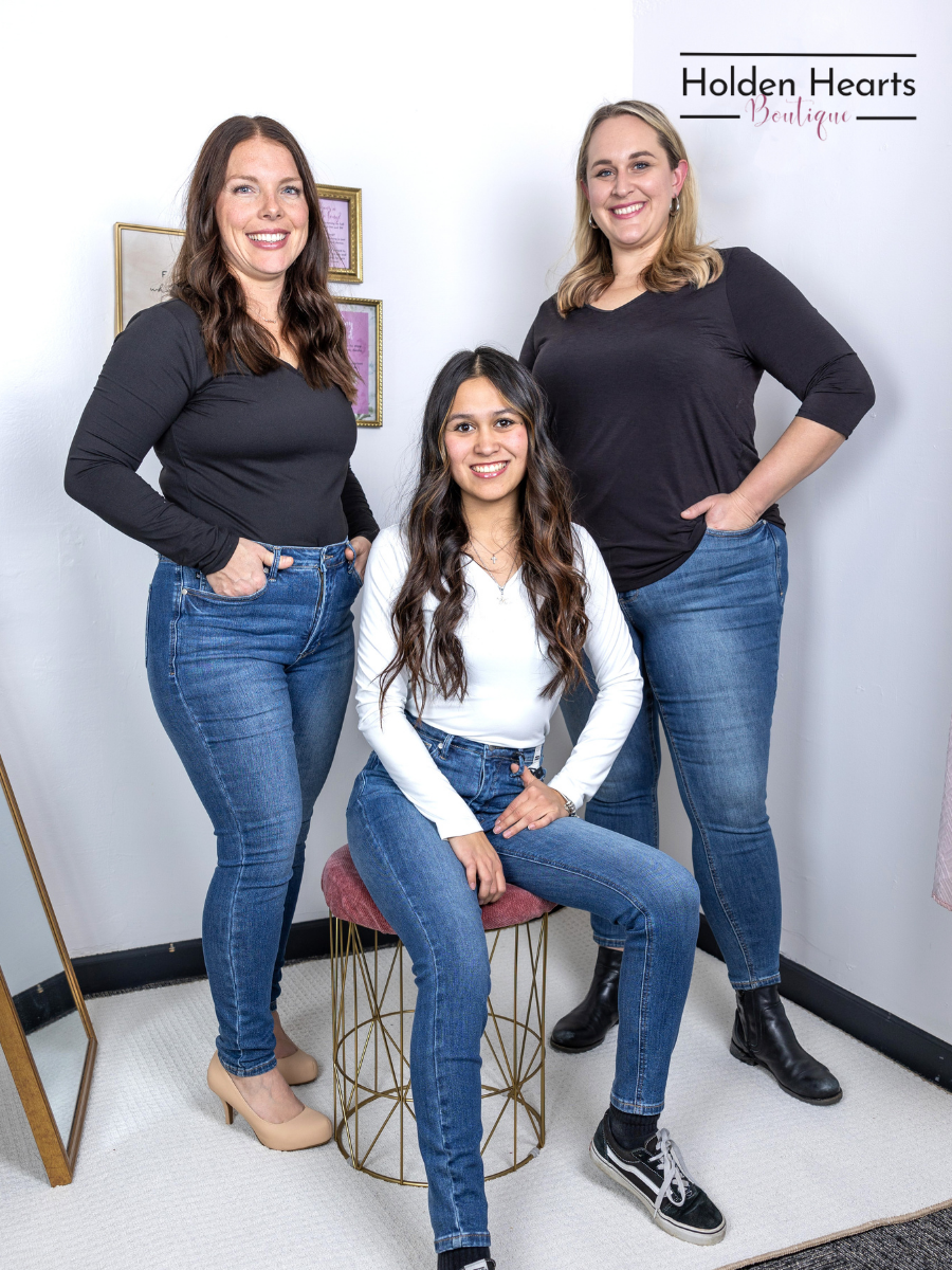 Everyday Chic Skinny Jeans - Holden Hearts