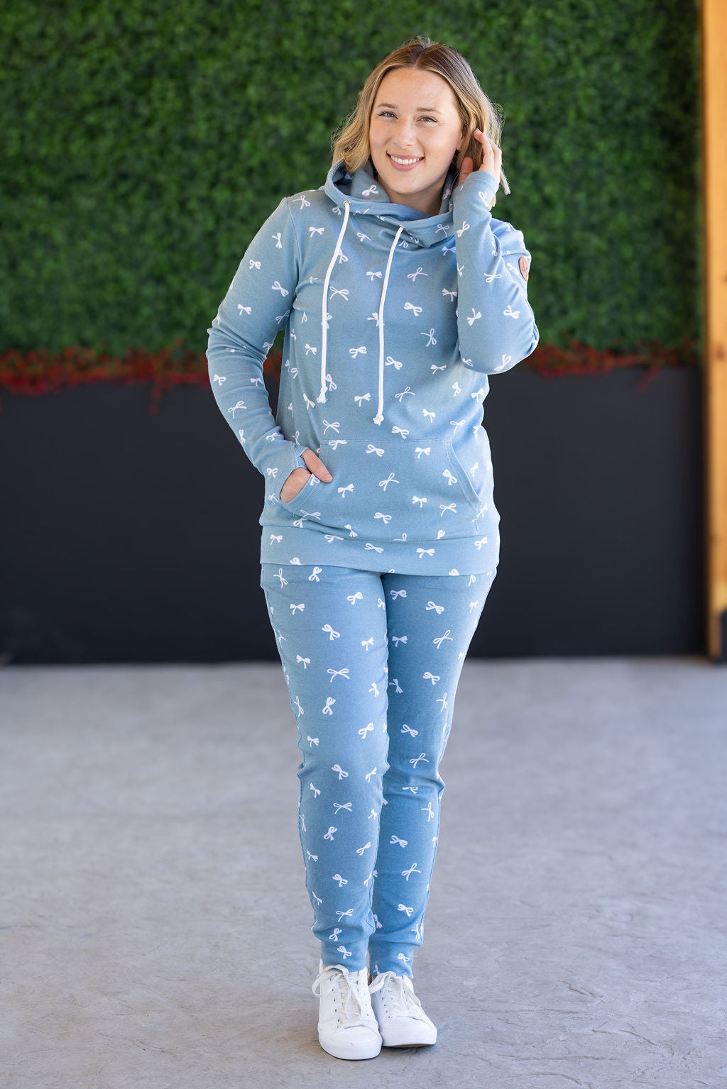 IN STOCK Classic Joggers - Teal Ribbons FINAL SALE