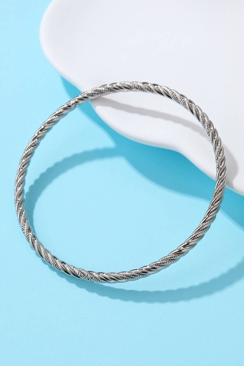18K NON-TARNISH WATERPROOF STAINLESS STEEL BANGLE |40B5237