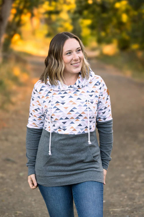 Hailey Pullover Hoodie - Geometric Charcoal