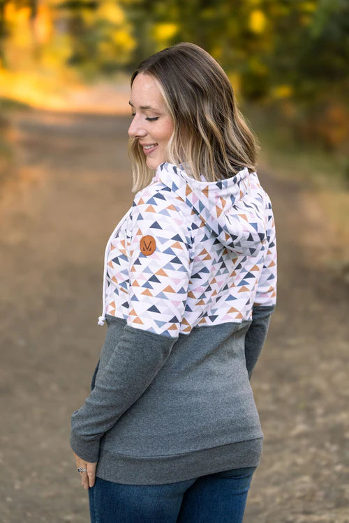 Hailey Pullover Hoodie - Geometric Charcoal