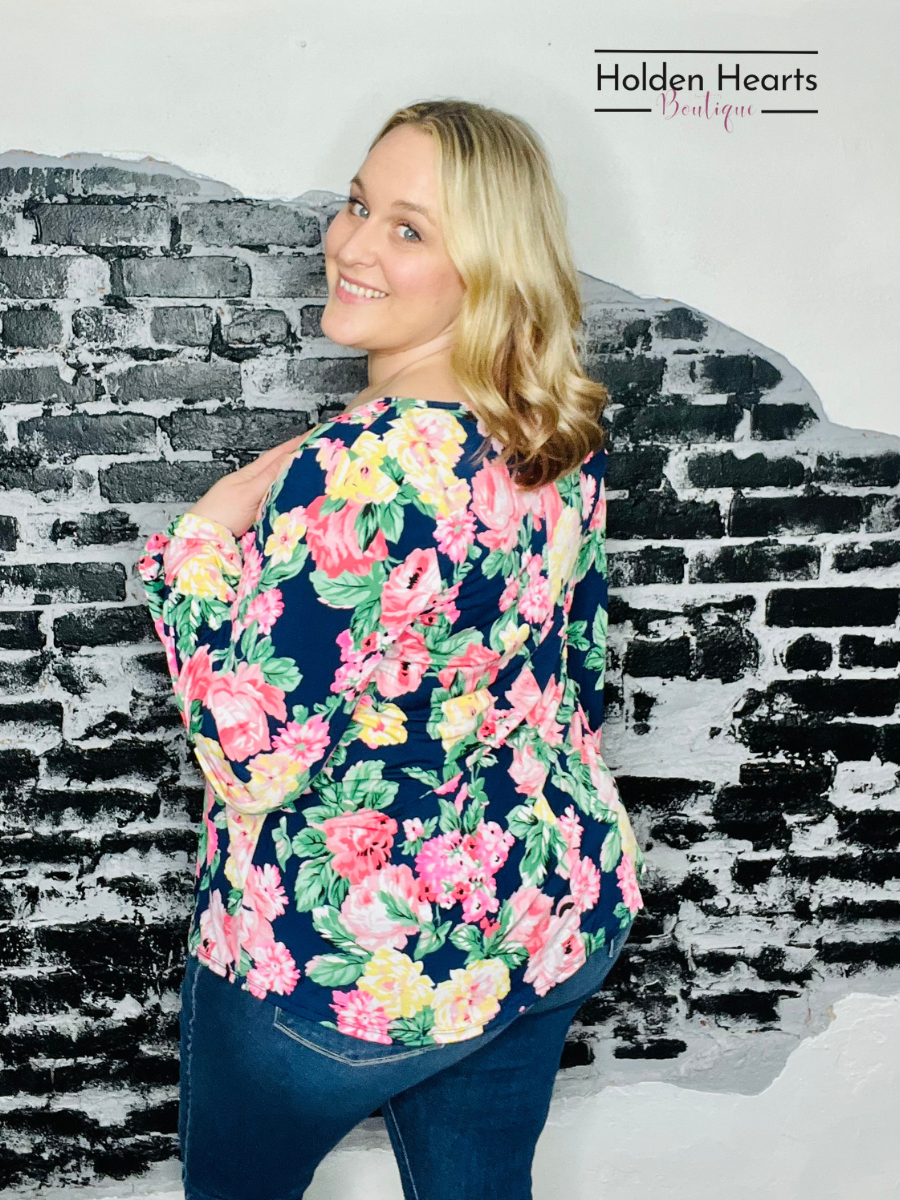 Flaunt It Floral Blouse - Holden Hearts