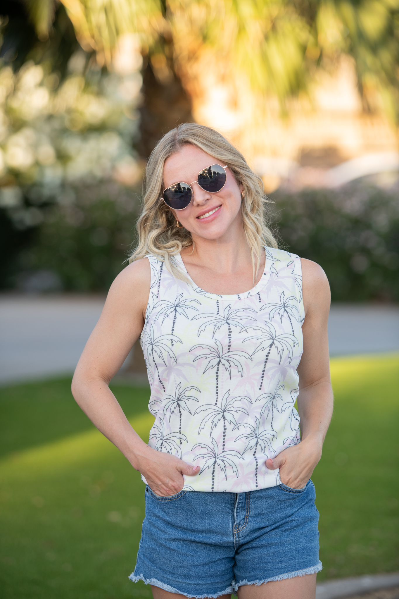 IN STOCK Ava Tank - Neon Palm FINAL SALE