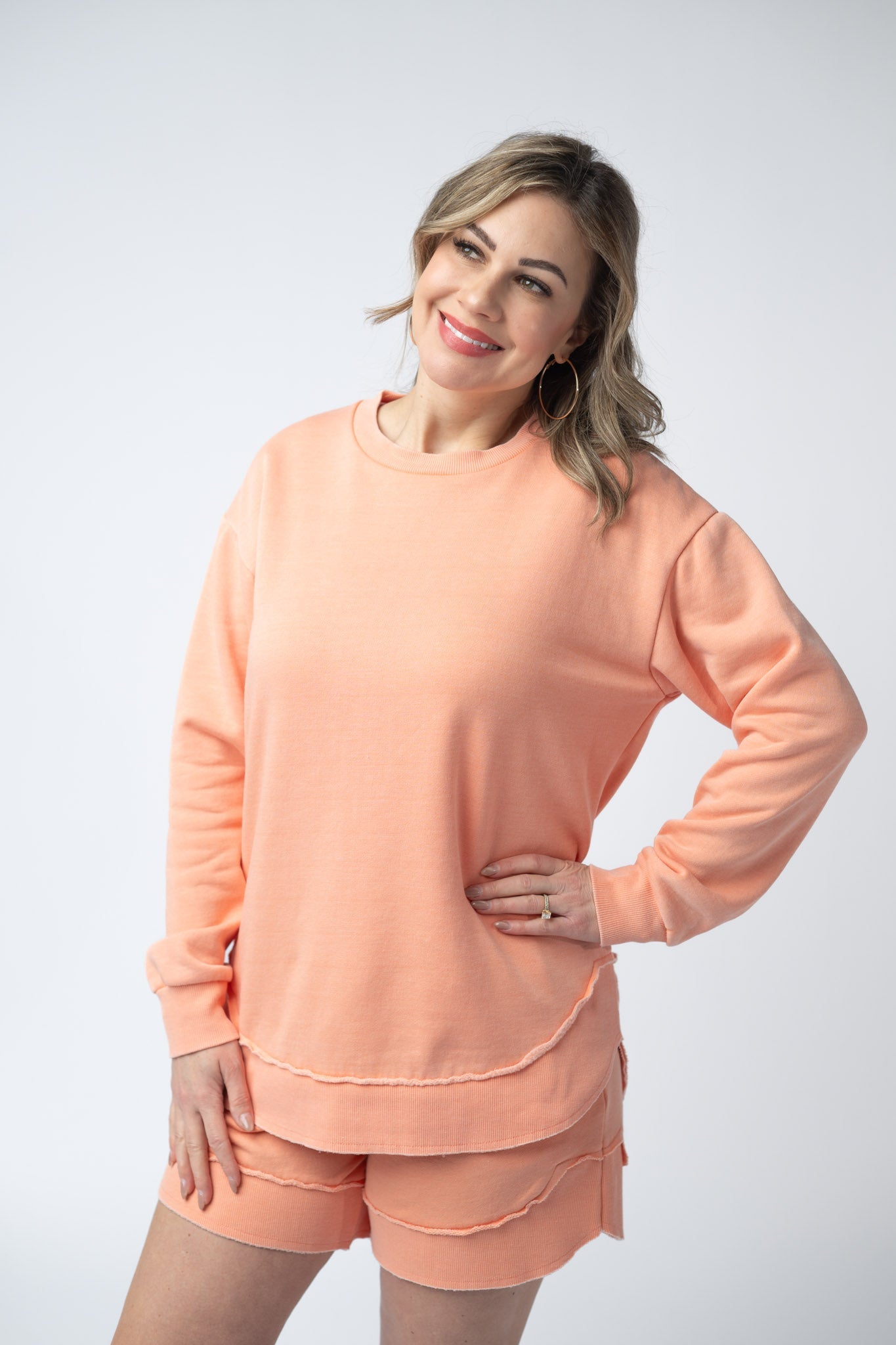 *Vintage Wash Pullover - Spring Peach*