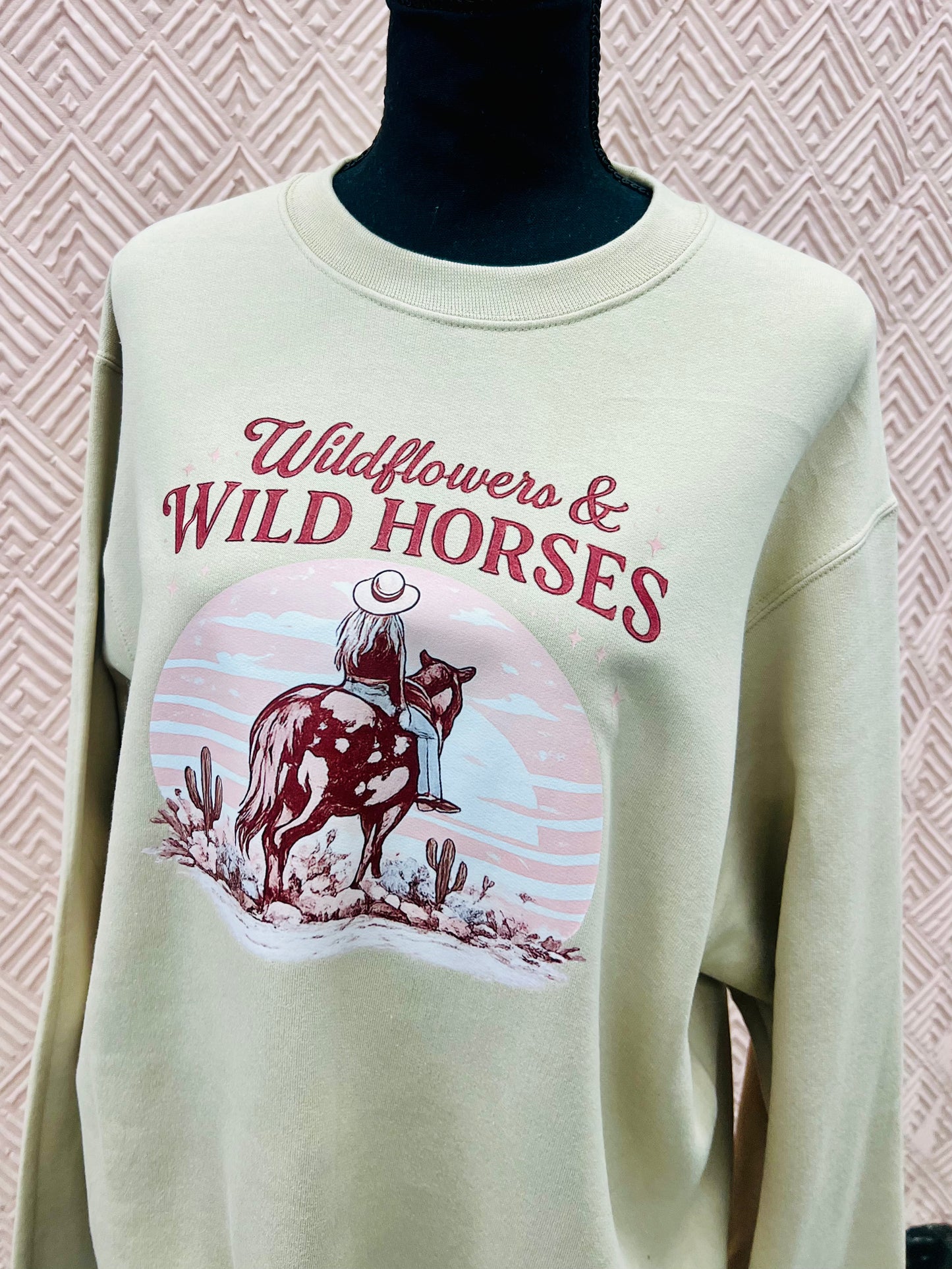 Wildflowers & Wild Horses Pullover