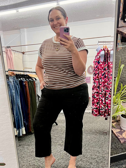 The Harper Wide Leg Cropped Jeans – Black