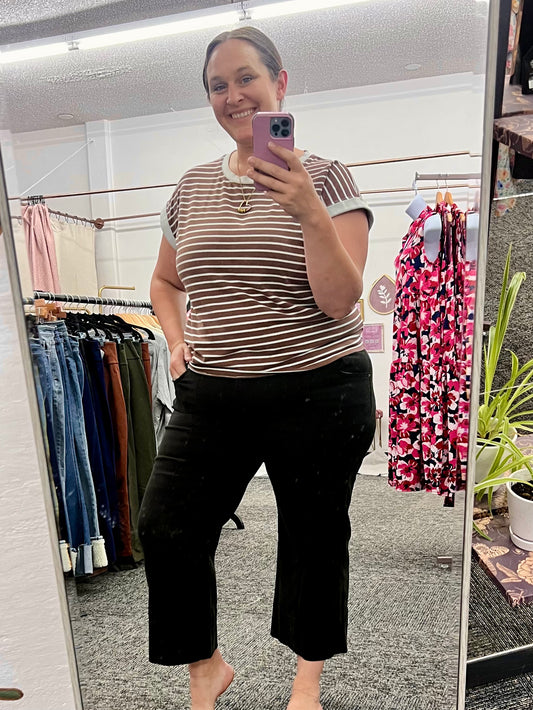 The Harper Wide Leg Cropped Jeans – Black