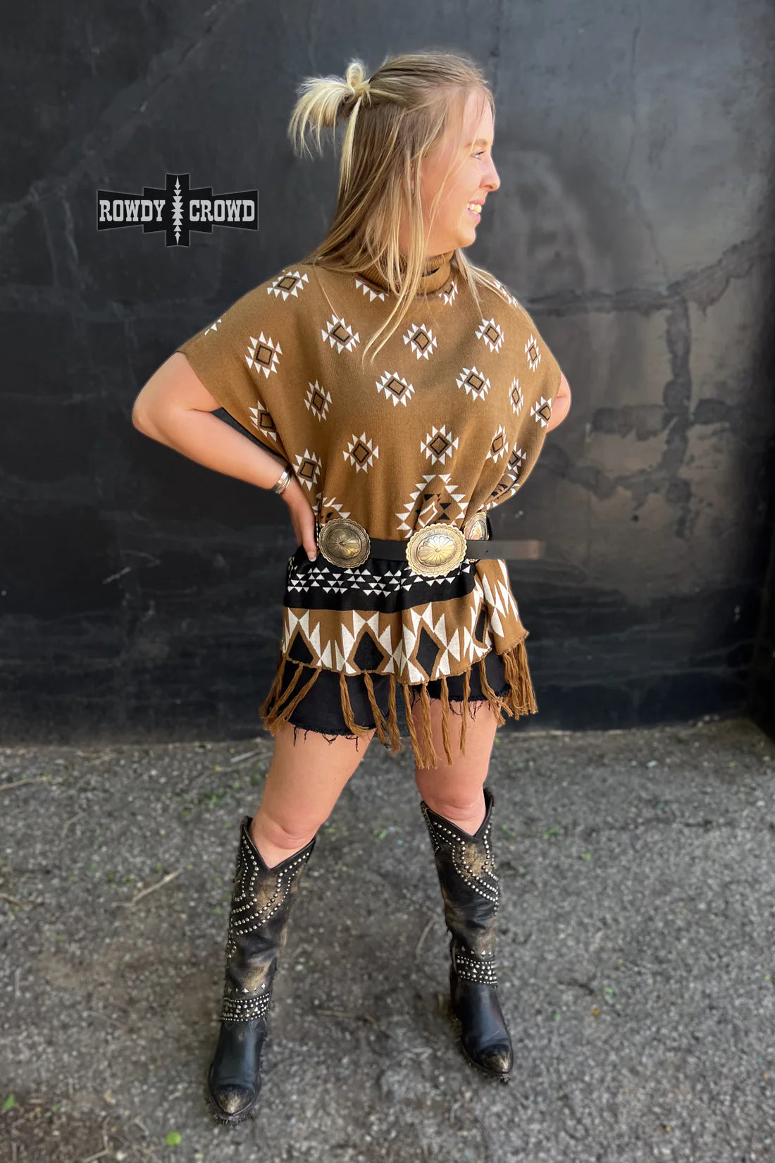 Pistol Annie Poncho - Holden Hearts