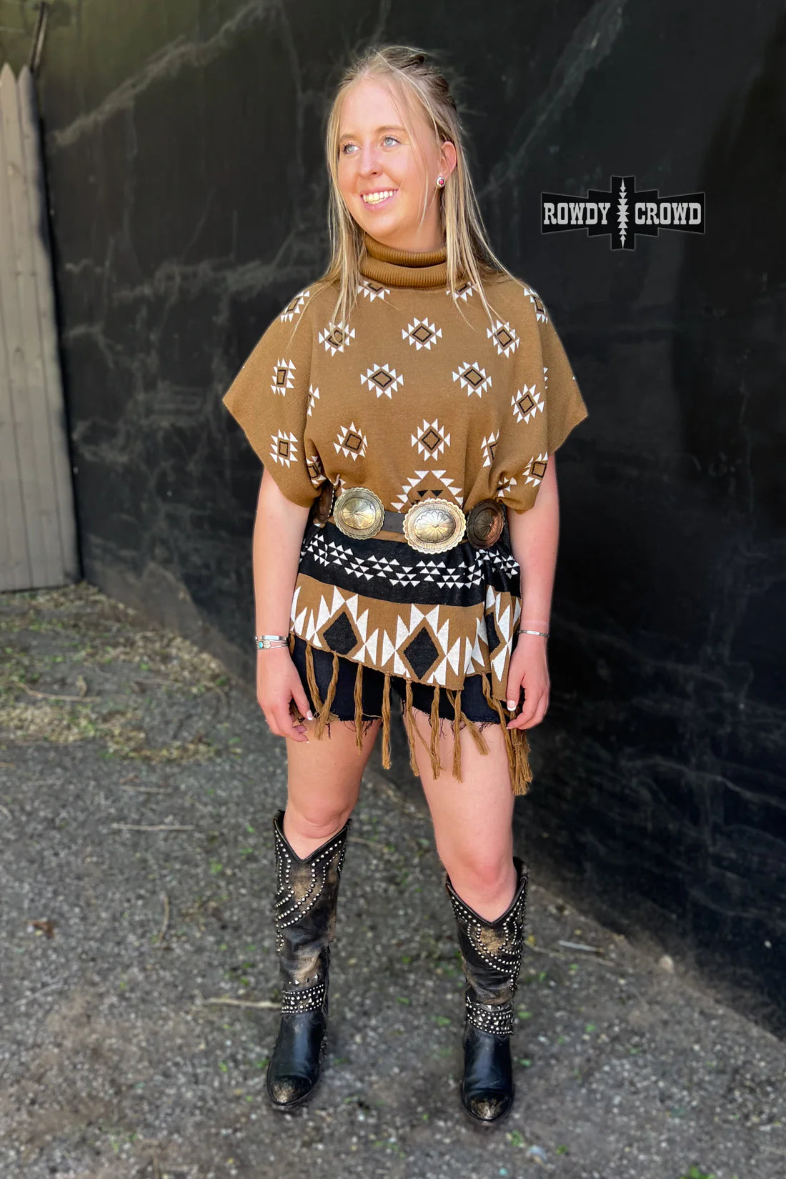 Pistol Annie Poncho - Holden Hearts