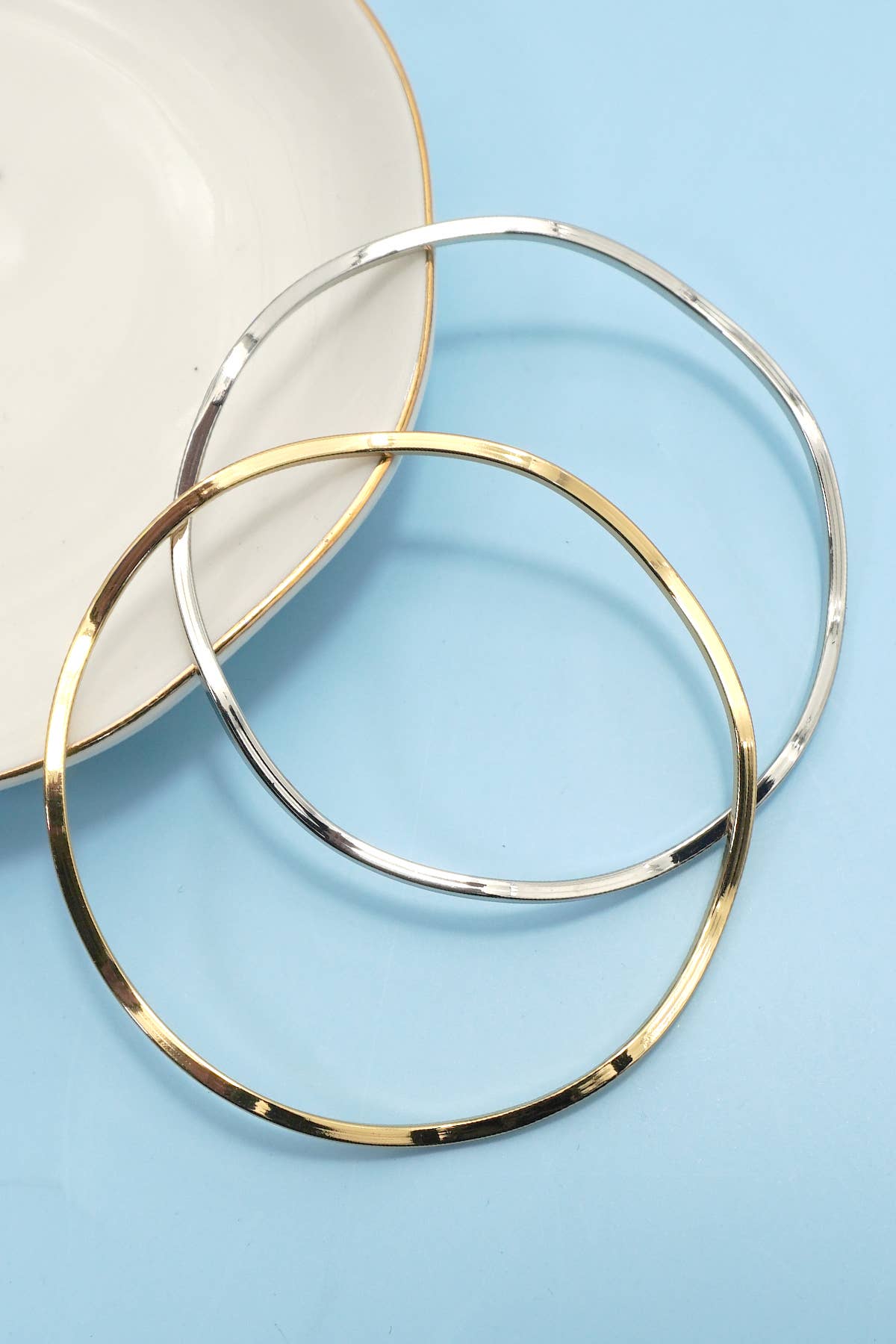 18K NON-TARNISH WATERPROOF STAINLESS STEEL BANGLE |40B5237