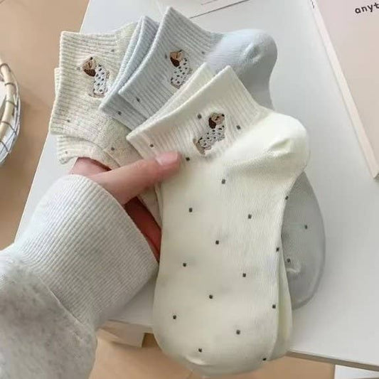 WOMAN DOG POLKA DOT ANKLE THROWBACK SOCKS | 40S02070