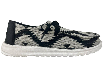 Summer - Women's Slip on Sneaker - Holden Hearts