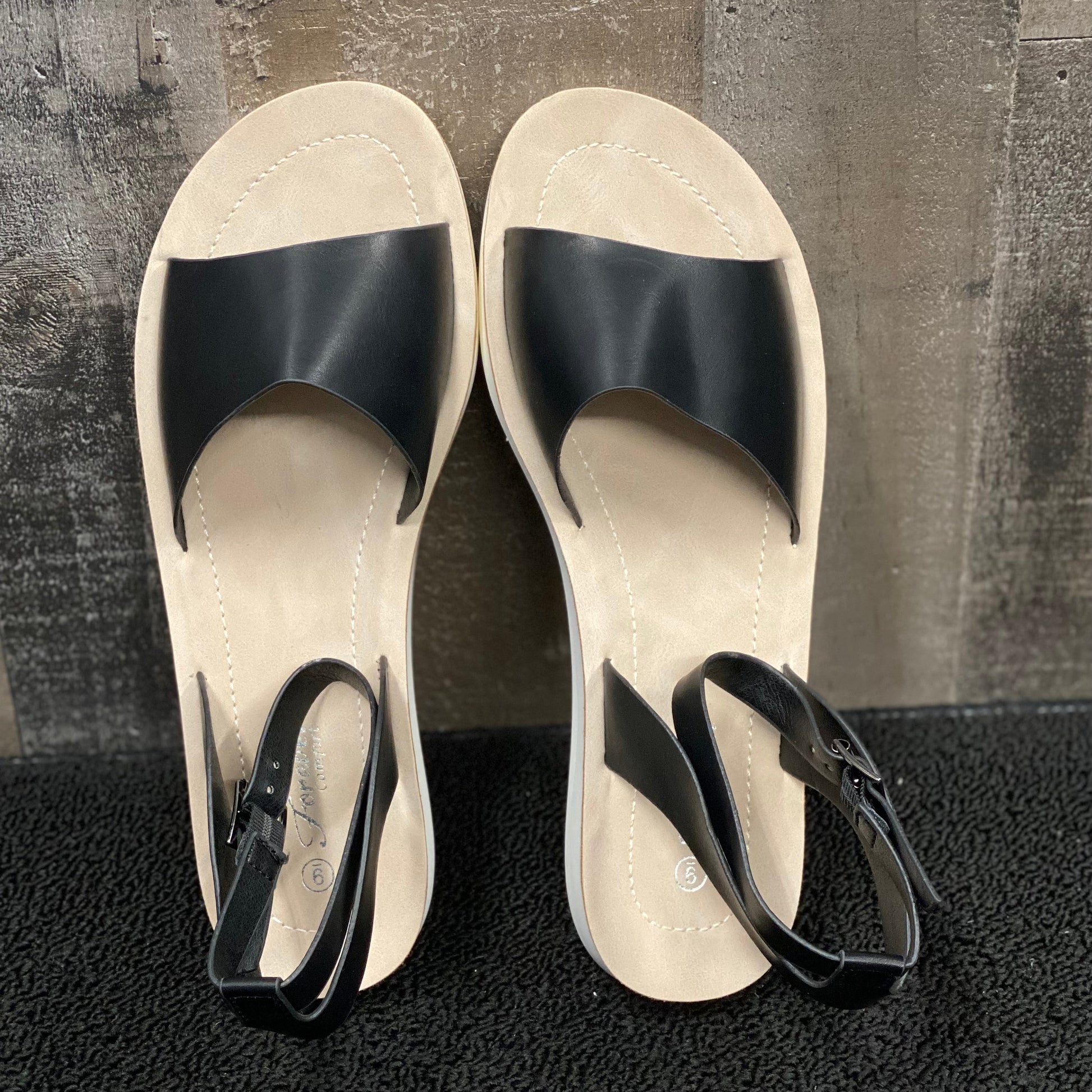 The Perfect Addition Sandal in Black - Holden Hearts